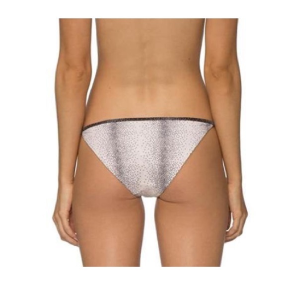 Tavik Corsica tapioca percy dot bikini 🖤🤍👙 - Picture 5 of 8